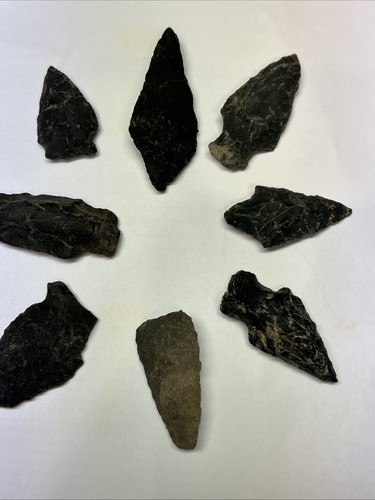 Fine examples arrowheads - examples,