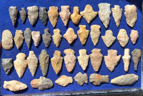 Collection arrowheads - 40,
