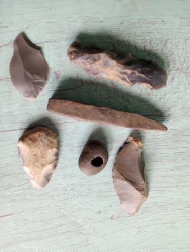 Indian artifacts mixed - indian,